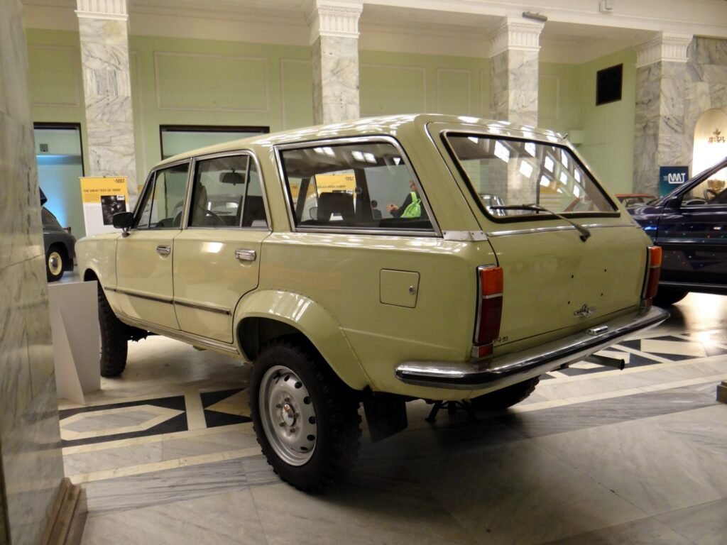 Polski Fiat 125p 4x4