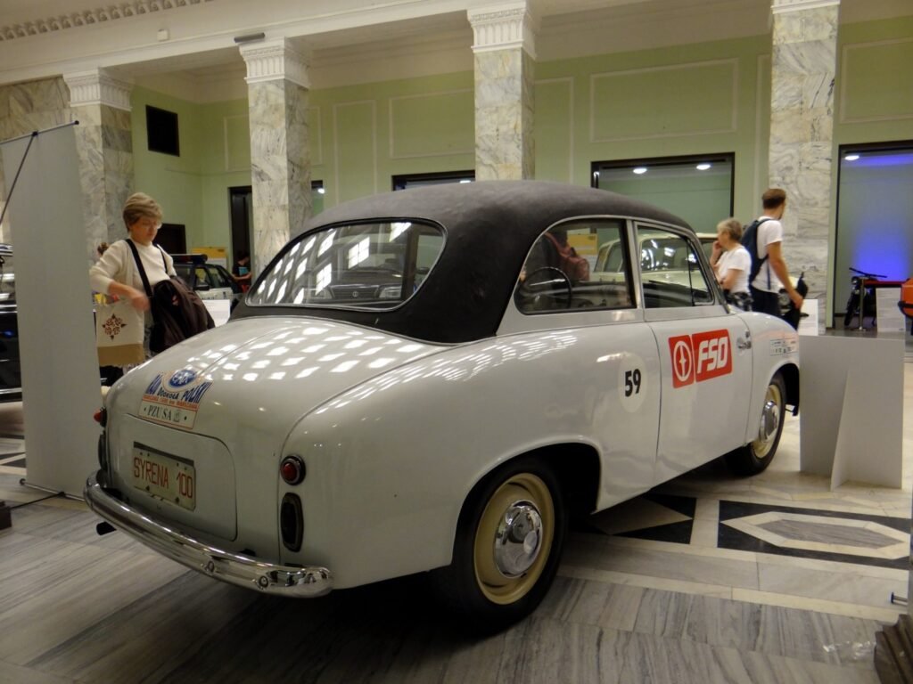 FSO Syrena 100 - Perły polskiej motoryzacji