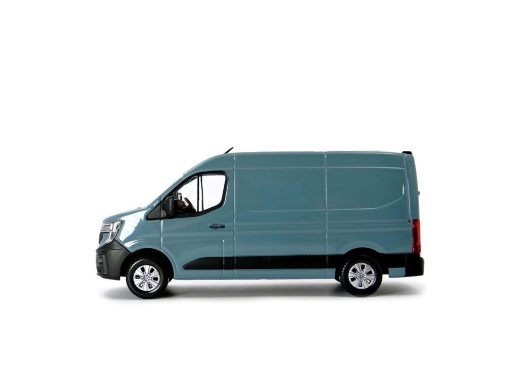 Renault Master E-Tech Norev side profile