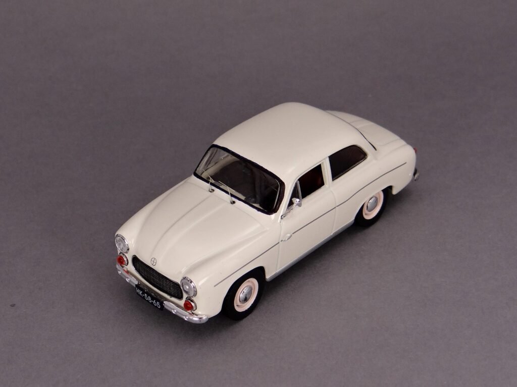 FSO Syrena 104 diecast model car view from abvove