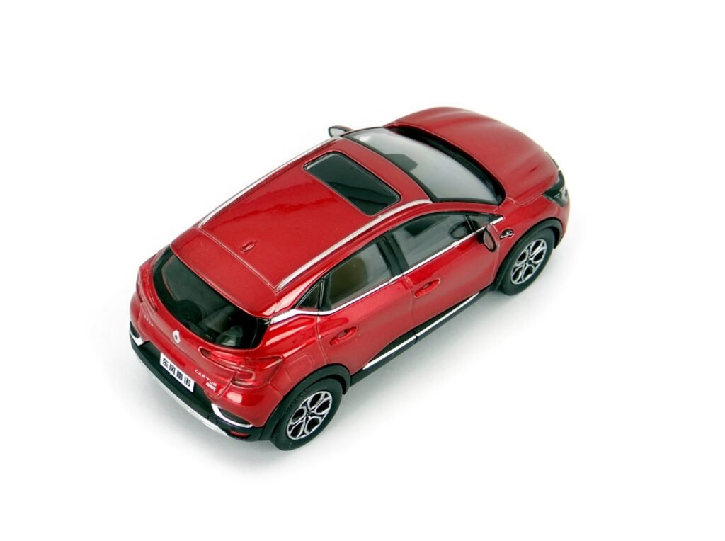 Renault Captur 2019 diecast model car China in 1/43 scale, front three-quarters view.