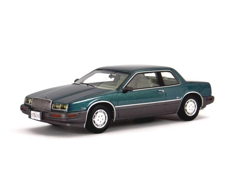 Buick Riviera 1988 resin model car