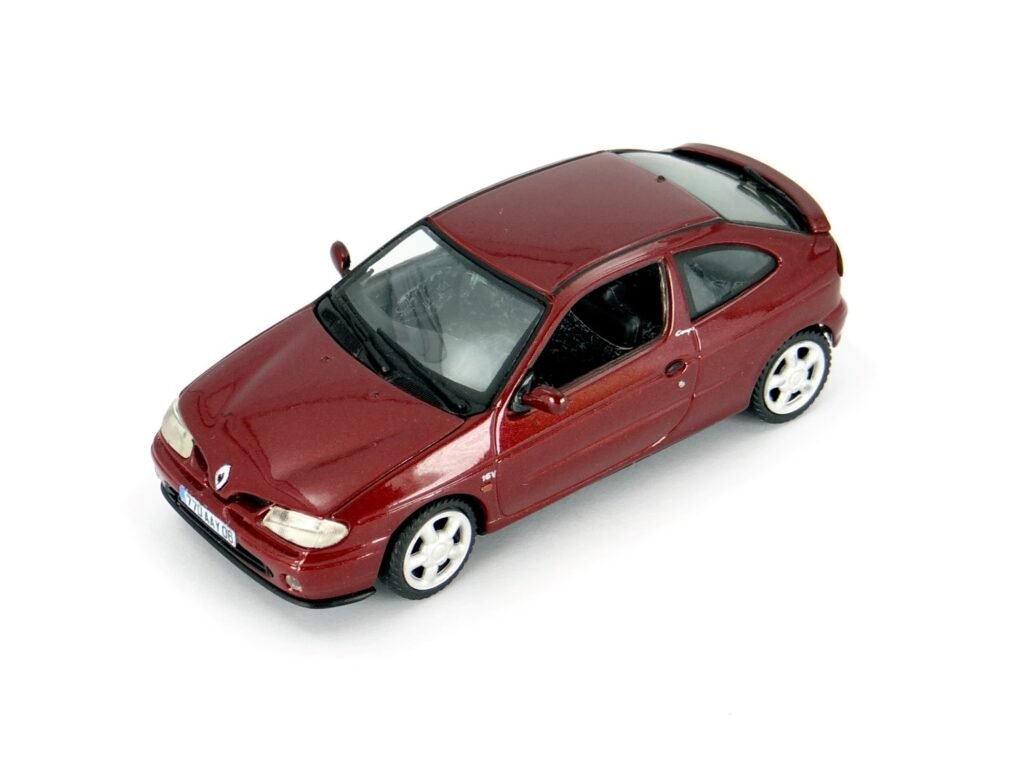 Renault Megane Coupe 1996 Vitesse 1:43 scale diecast model car