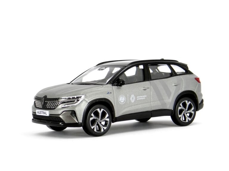 Renault Austral Roland Garros 2023 1:43 diecast model by Norev