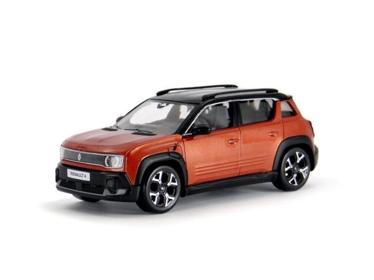 Renault 4 E-Tech 2025 Norev 1/43 scale diecast model car
