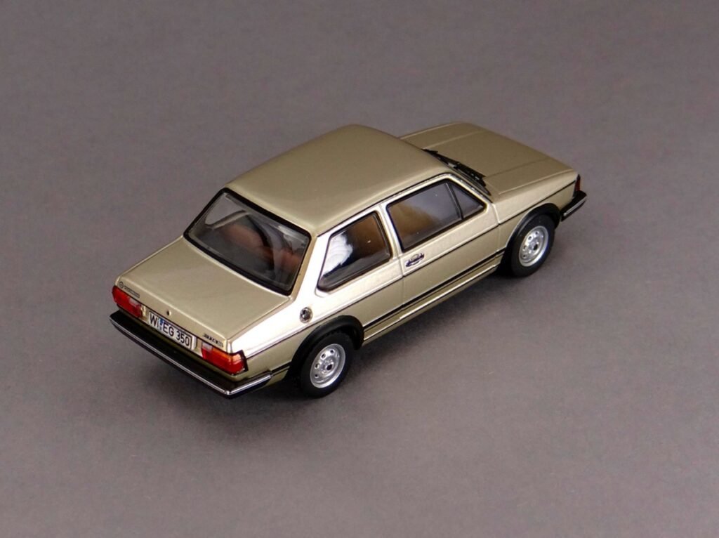 Volkswagen Jetta I 1979 by IXO, 1/43 scale diecast model car