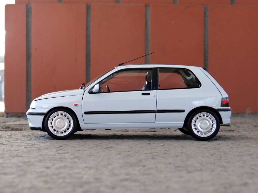 Norev, 1/18 scale diecast model car