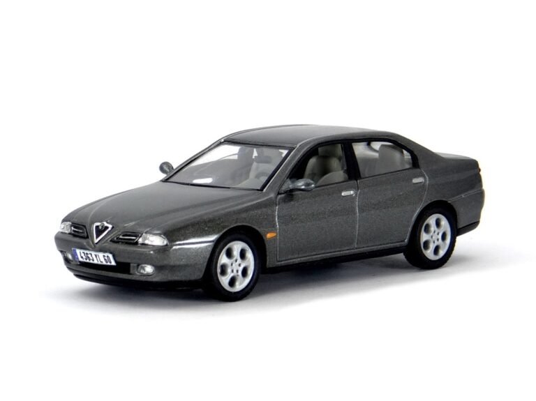 Alfa Romeo 166 1998 Solido, 1/43 scale diecast model car