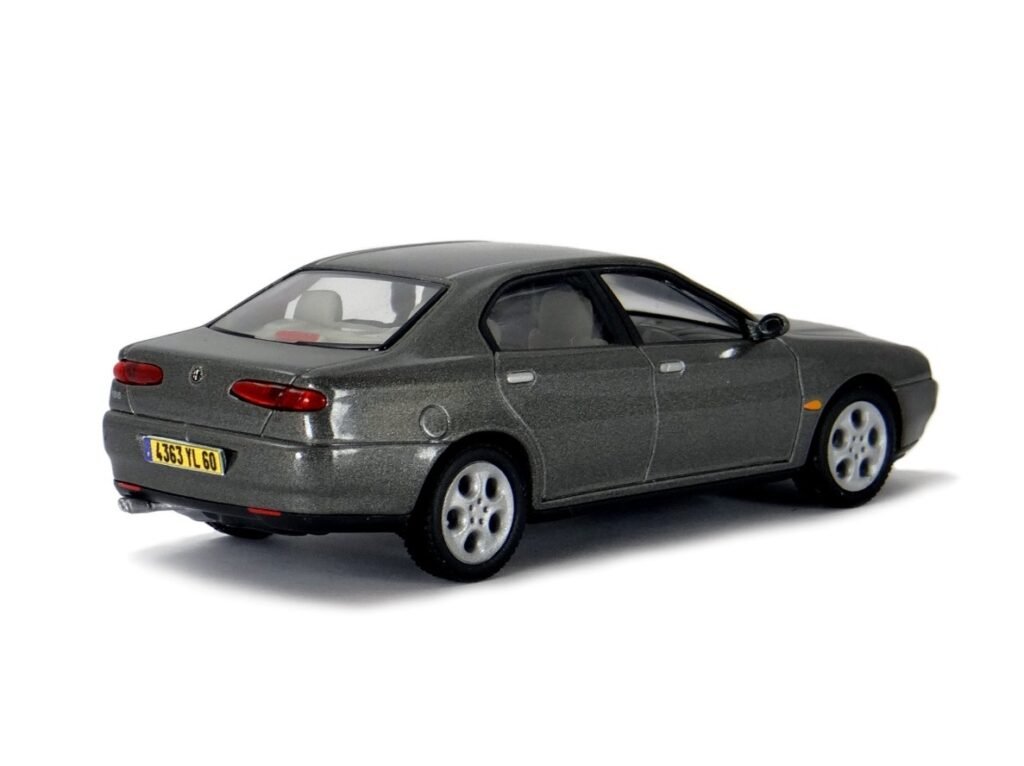Alfa Romeo 166 1998 Solido, 1/43 scale diecast model car