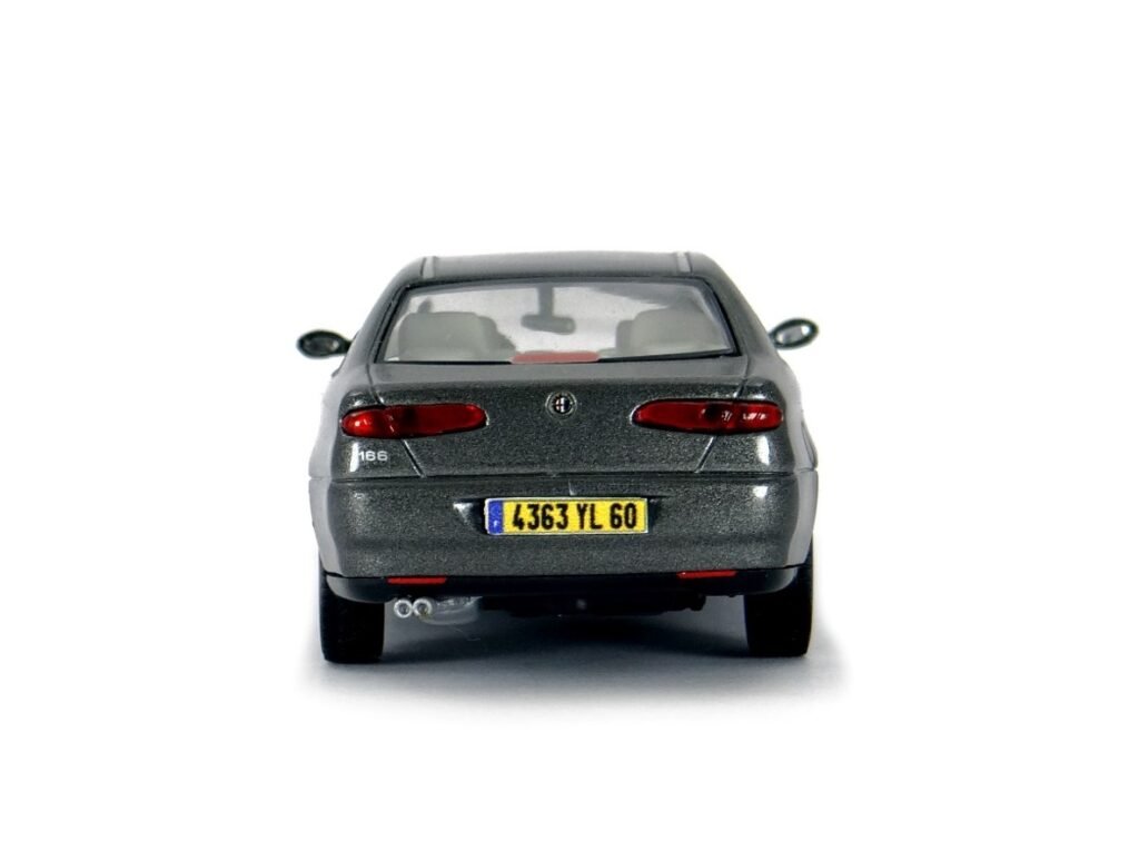 Solido, 1/43 scale diecast model car