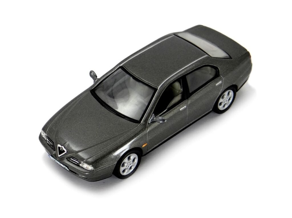 Alfa Romeo 166 1998 Solido, 1/43 scale diecast model car
