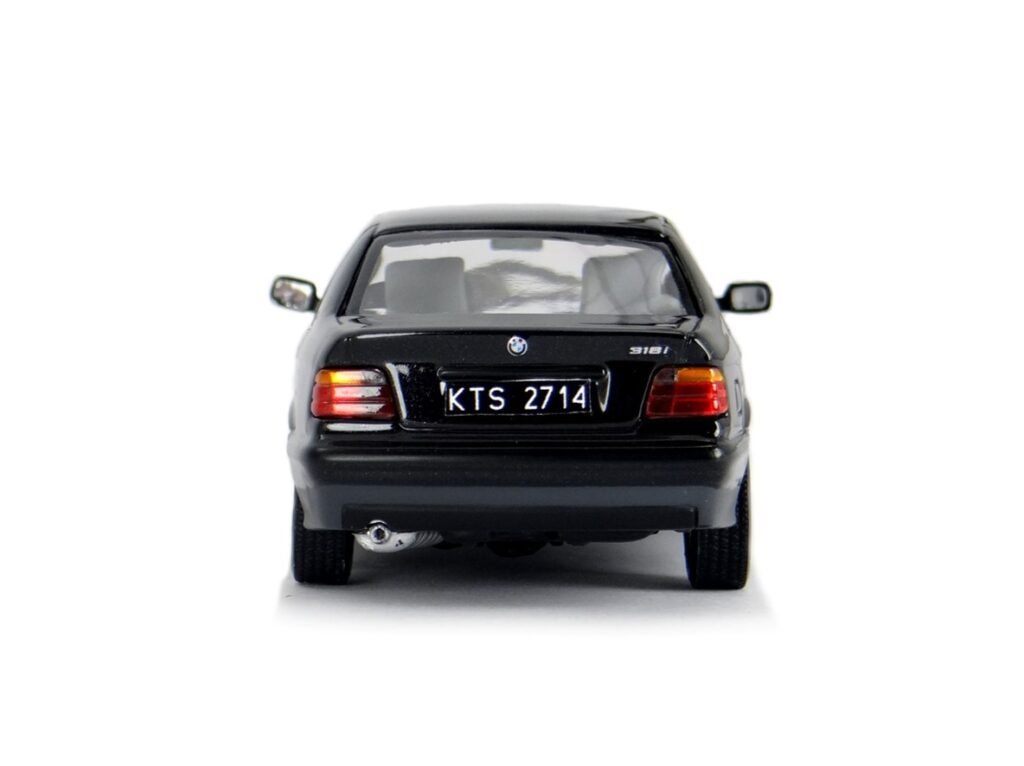 Maxichamps 1/43 scale diecast model