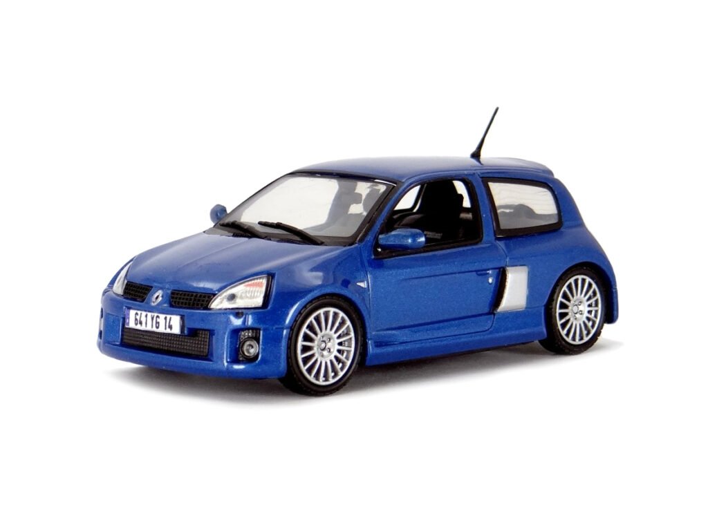 Renault Sport Clio V6 Phase 2 2003, 1/43 scale diecast model car by Universal Hobbies