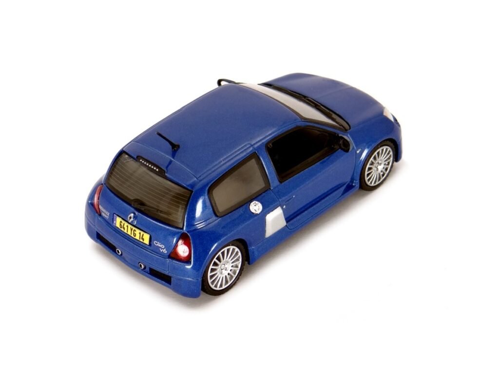 Renault Sport Clio V6 Phase 2 2003, 1/43 scale diecast model car by Universal Hobbies