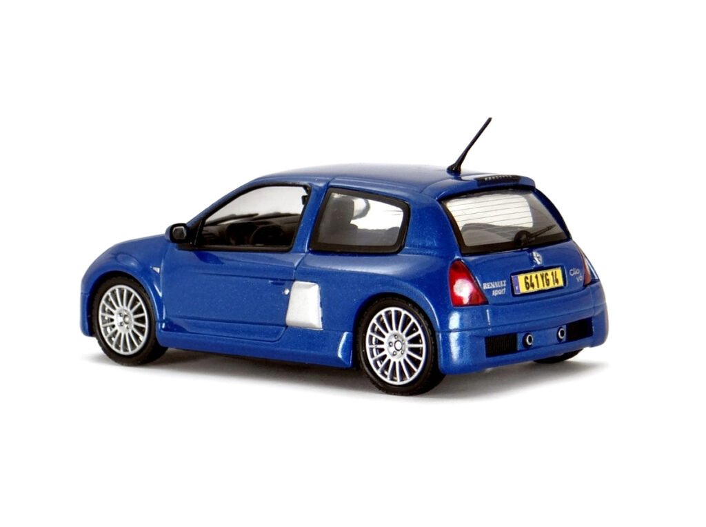Renault Sport Clio V6 Phase 2 2003, 1/43 scale diecast model car by Universal Hobbies