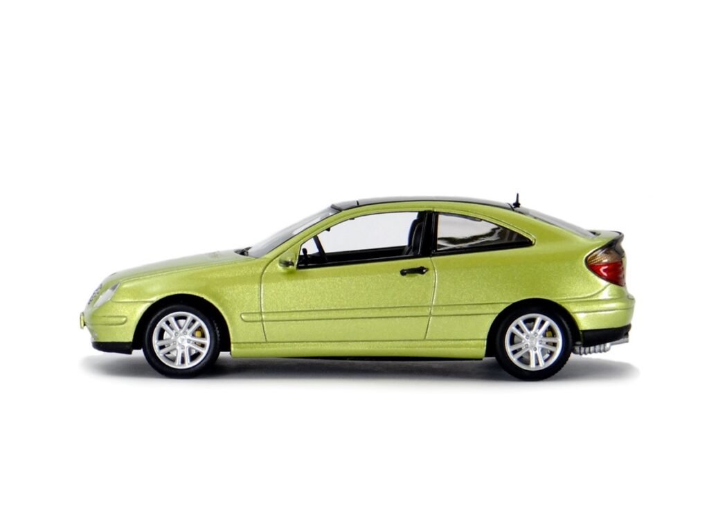 Minichamps 1/43 scale diecast model car