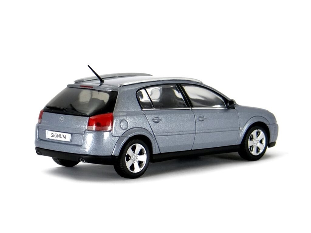 Opel Signum 2003 Schuco, 1/43 scale diecast model
