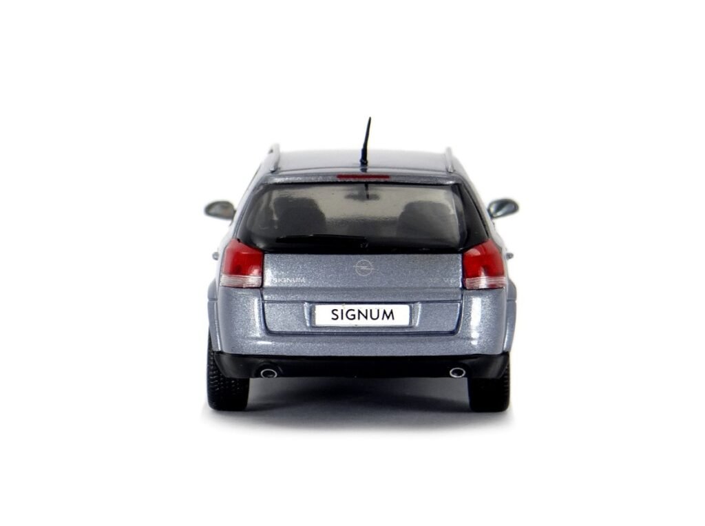 Schuco1/43 scale diecast model car