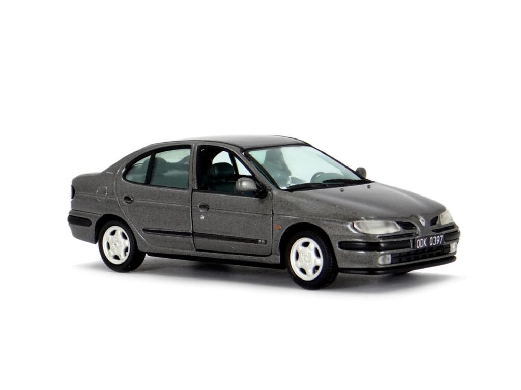 Renault Mégane I Classic 1996 Vitesse, 1/43 scale diecast model car