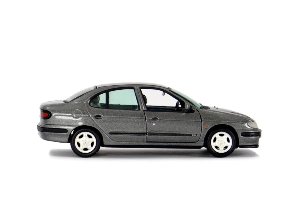 Vitesse, 1/43 scale diecast model car