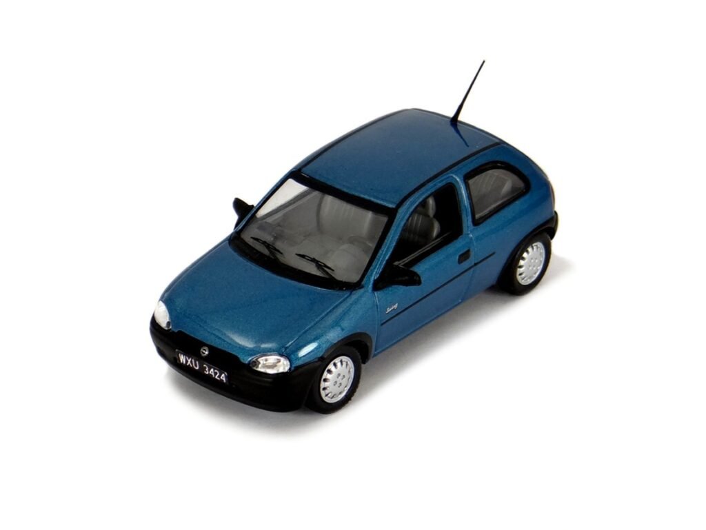 Opel Corsa B Swing 1993 IXO, a 1/43 scale diecast model car