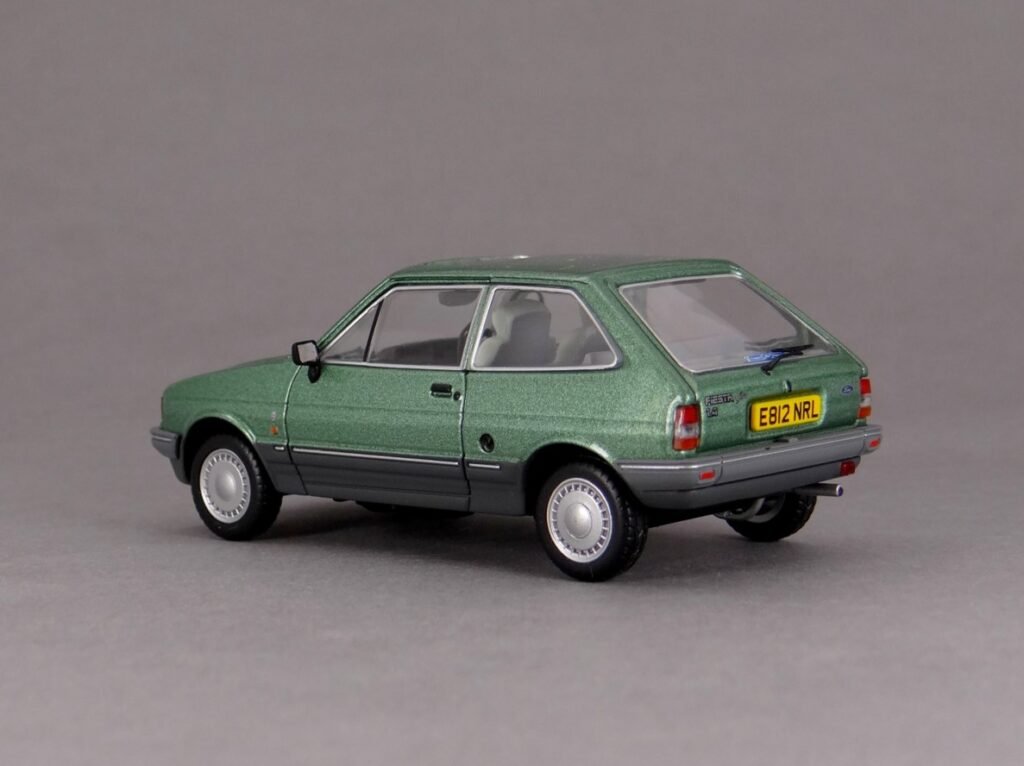 Ford Fiesta II Ghia 1987, Corgi Vanguards 1/43 scale model car