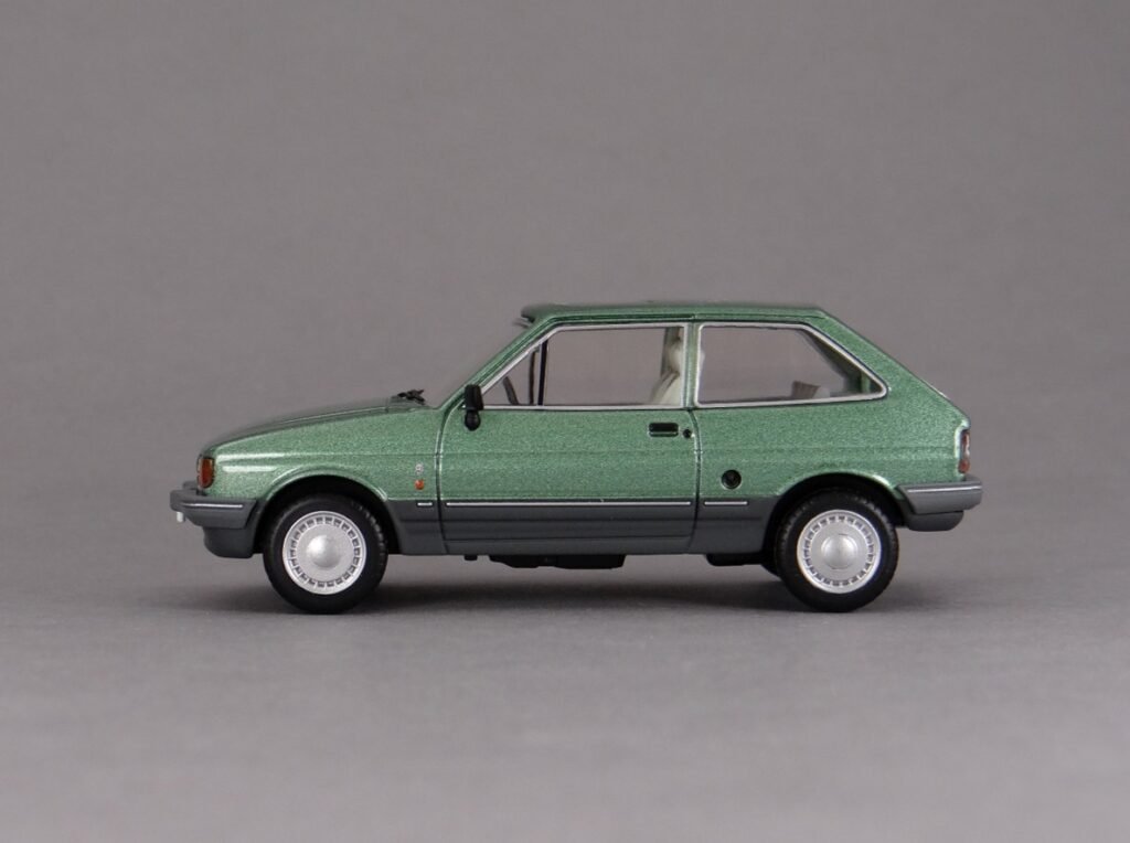 Corgi Vanguards 1/43 scale model car