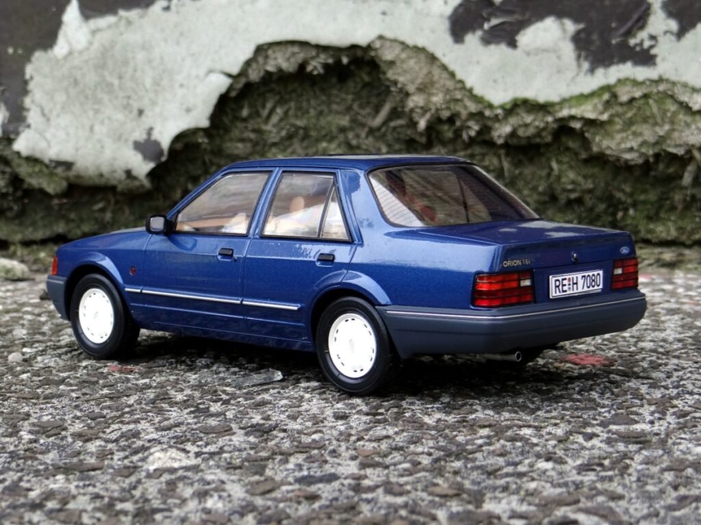 Ford Orion II 1986, MCG 1/18 scale model car