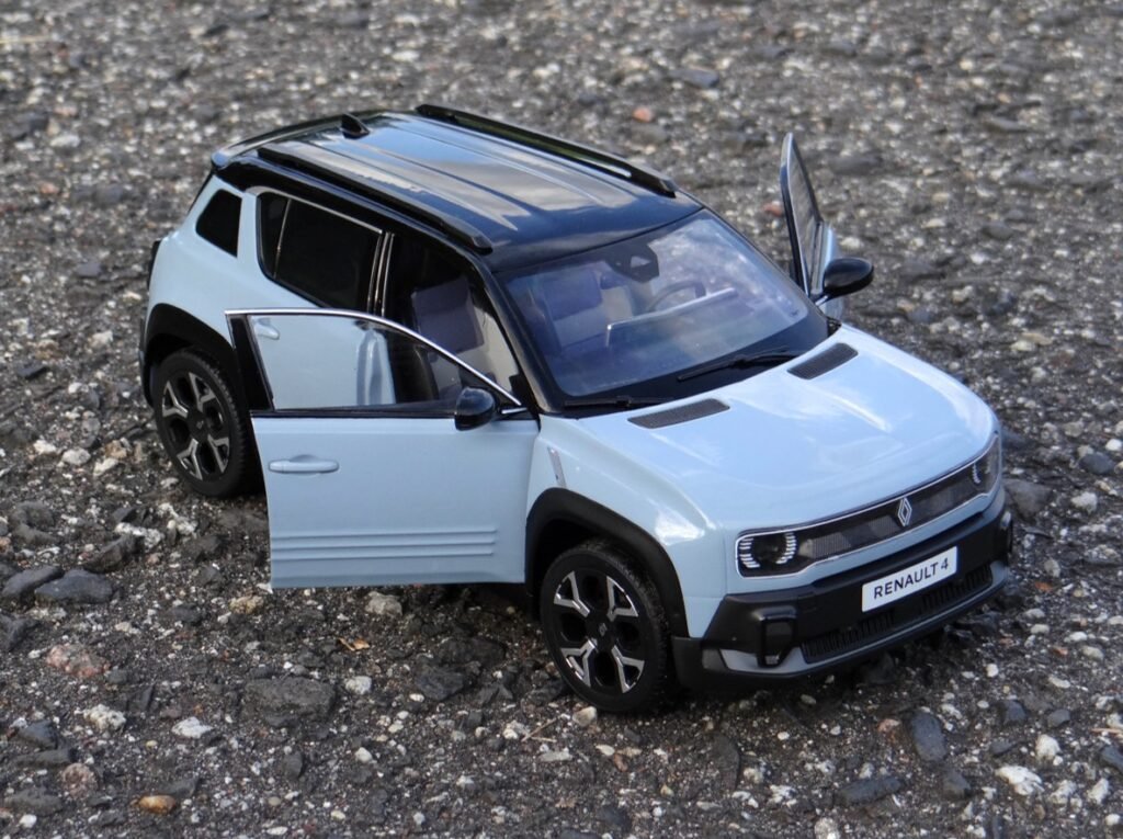 Renault 4 E-Tech Electric, Norev 1/18 scale diecast model car