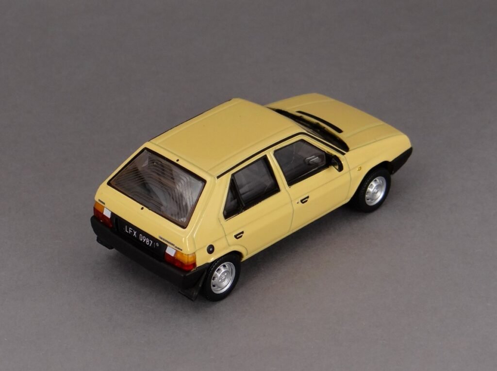 Skoda Favorit 136L 1987 Abrex, 1/43 scale model car