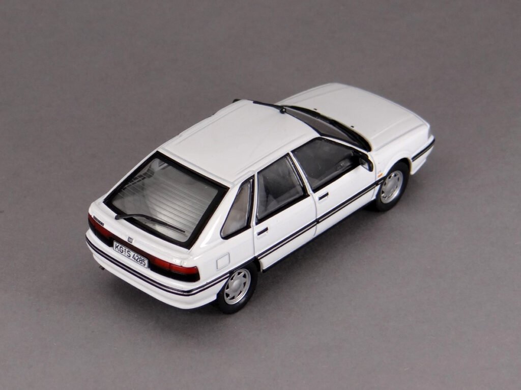 Renault 21 GTX 1990, 1/43 scale diecast model car