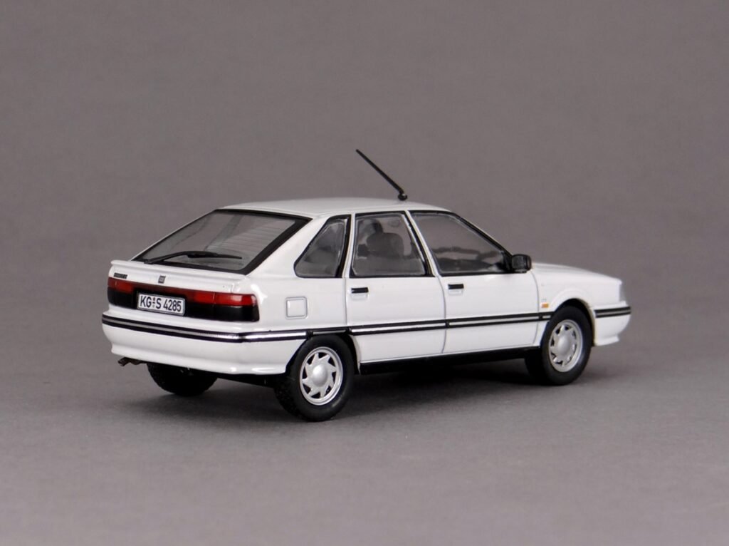 Renault 21 GTX 1990, 1/43 scale diecast model car