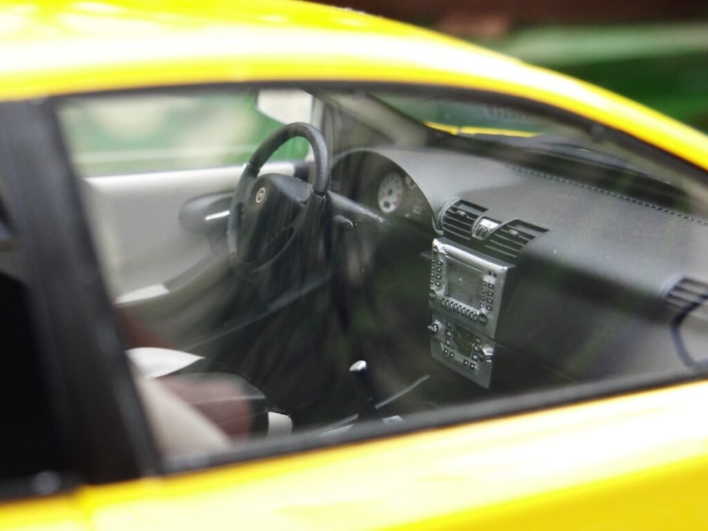 Mitica 1/18 scale resin model car